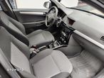 Opel Astra 1.8 Caravan Innovation 110 Jahre - 25