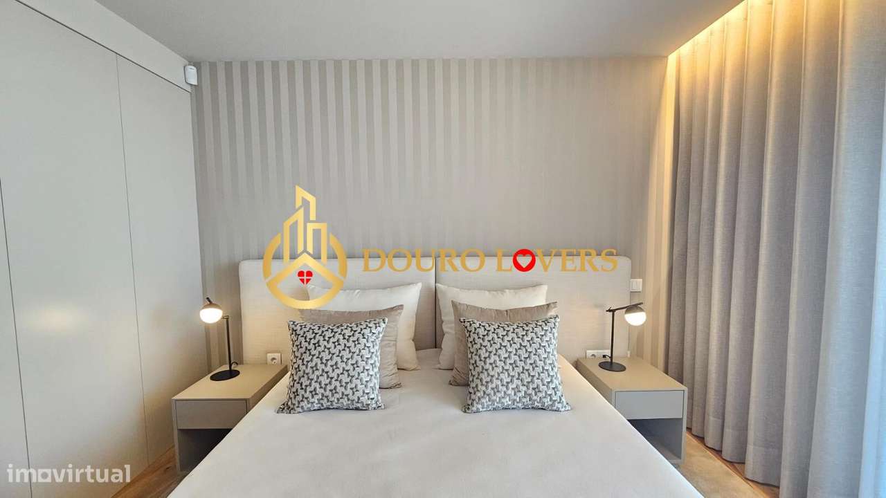 Apartamento T2 com Varanda e Garagem em Matosinhos - Grande imagem: 4/34