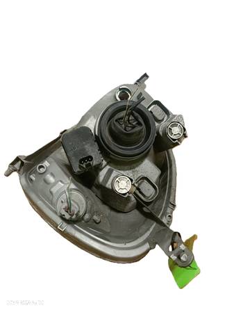 TOYOTA YARIS I 99-03 8K8 LAMPA PRAWY PRZÓD PRAWA PRZEDNIA EU - 8