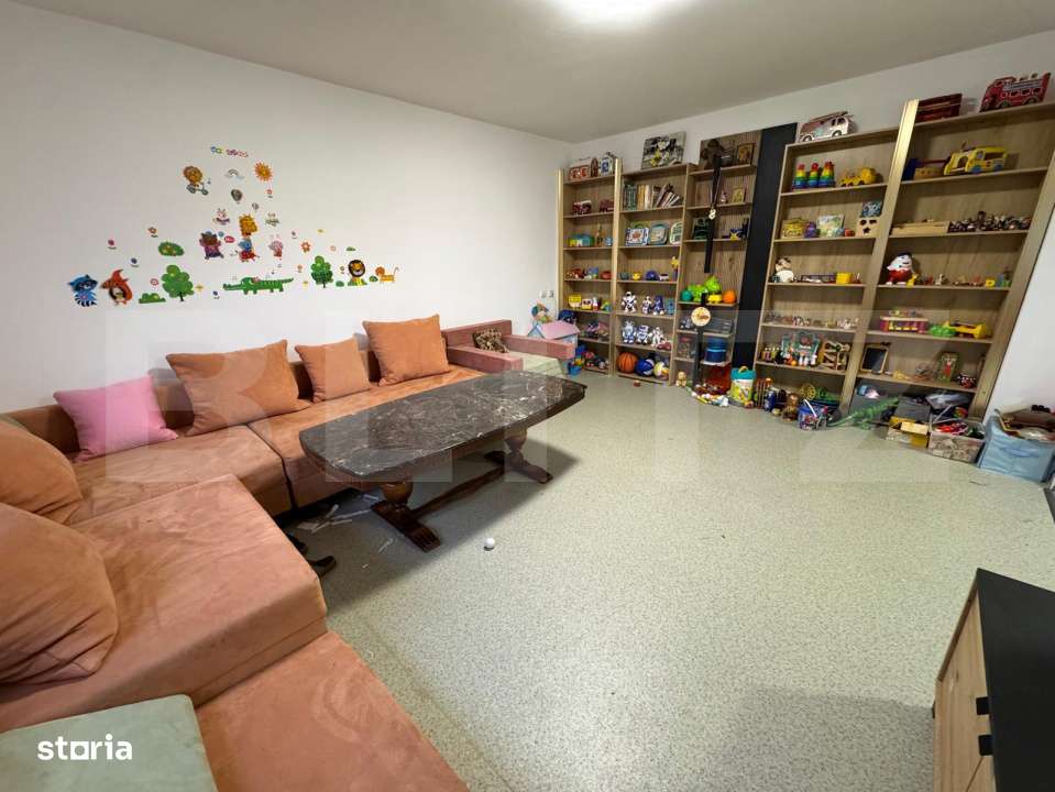 Casa de inchiriat 3 etaje, 300 mp, zona Central - Imagine principală: 5/19