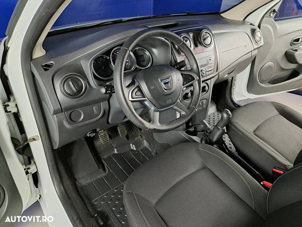 Dacia Logan - 11