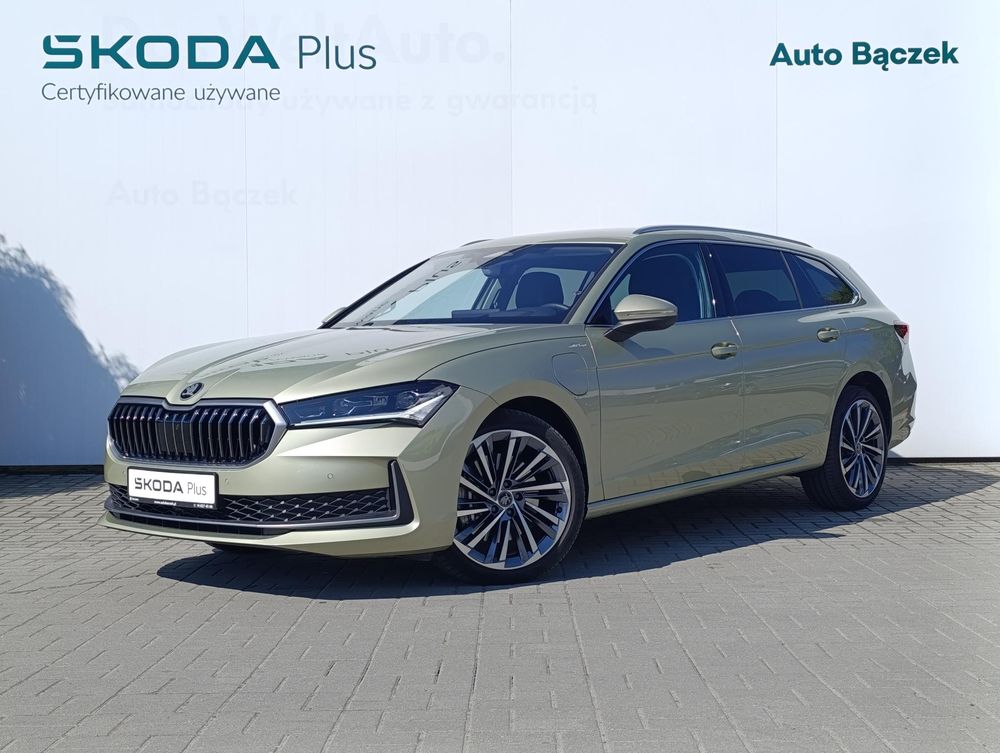 Superb Skoda 1.5 tsi plug in hybrid l k dsg