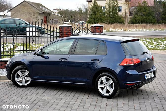 Volkswagen Golf 1.6 TDI BlueMotion Technology Cup - 14