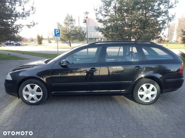 Skoda Octavia 2.0 TDI Elegance - 4