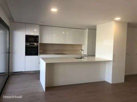 Apartamento T2 em Santo Adrião - Grande imagem: 4/8