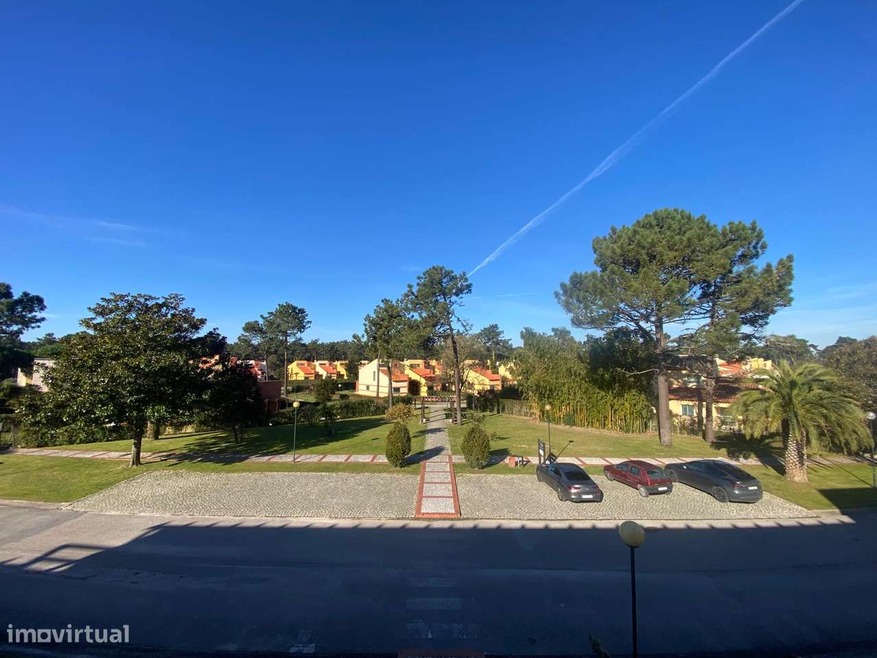 Oportunidade Única! Loja Comercial em Empreend. de Luxo - Mira Villas - Grande imagem: 4/18