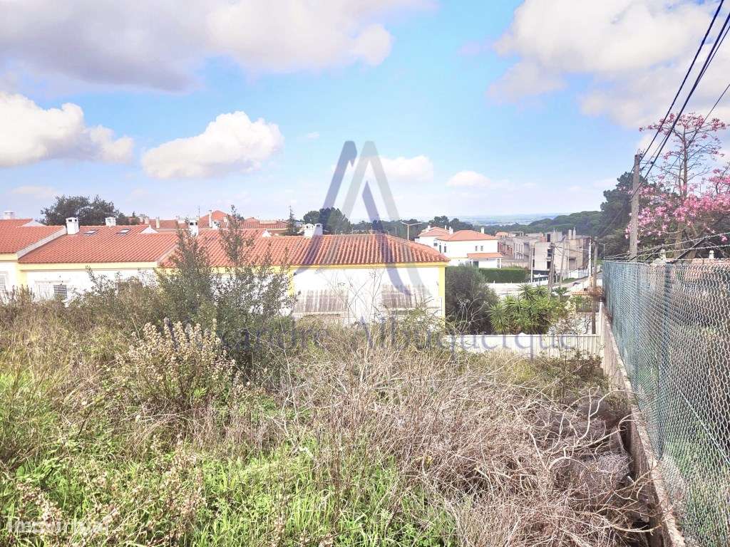 Lote de Terreno com vistas desafogadas para construção de moradia e... - Grande imagem: 4/6