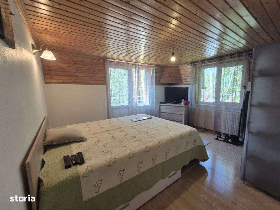 Vanzare proprietate remarcabila situata in zona turistica Runcu - Imagine principală: 4/11