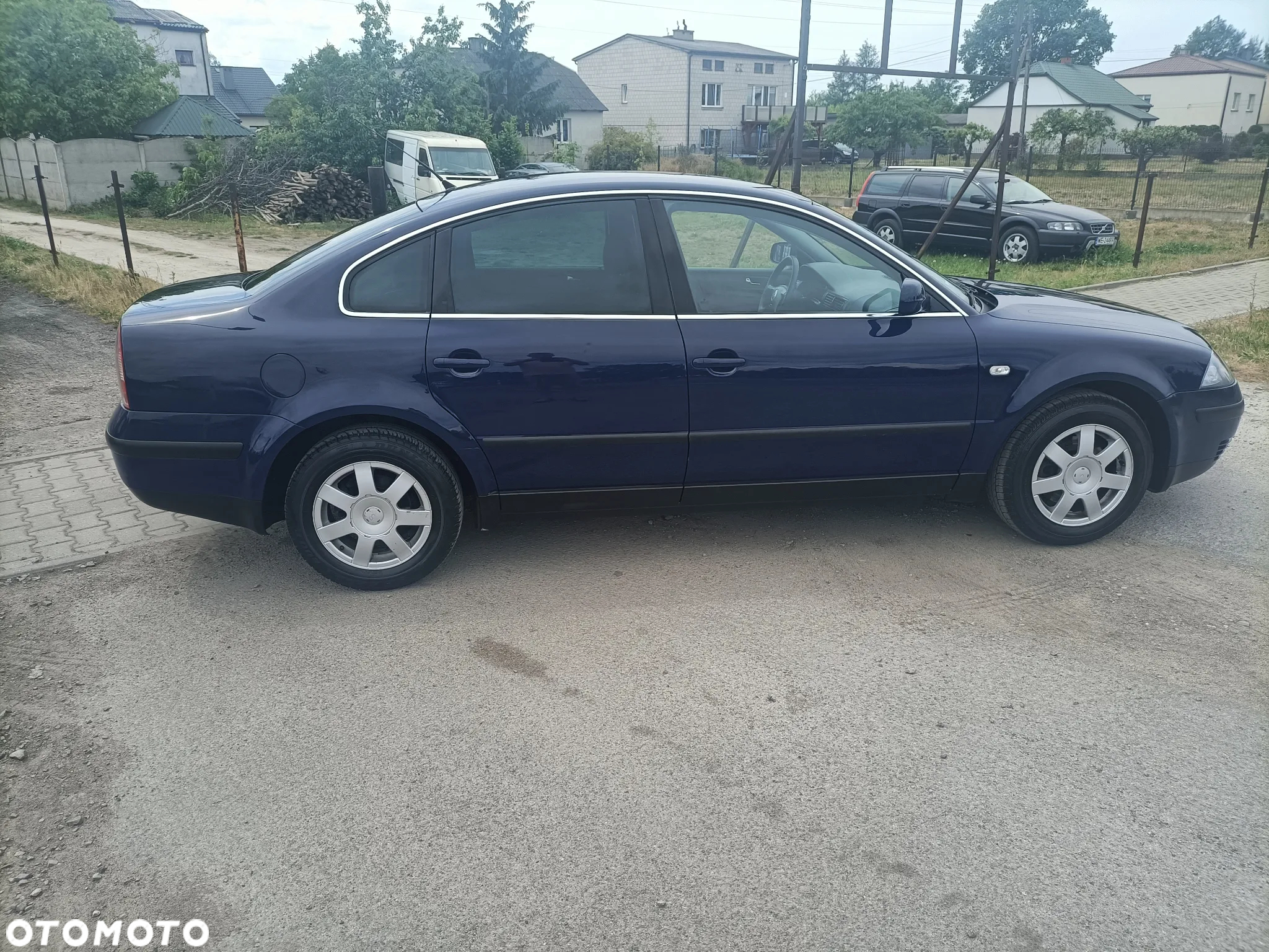 Volkswagen Passat 1.6 Comfortline - 19