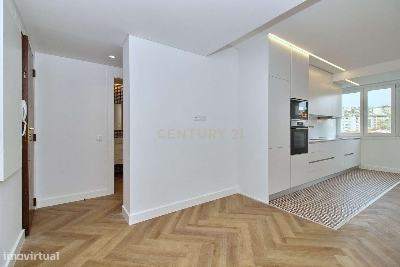 T1 renovado a 5 minutos da praia de Paço de Arcos. - Grande imagem: 5/16