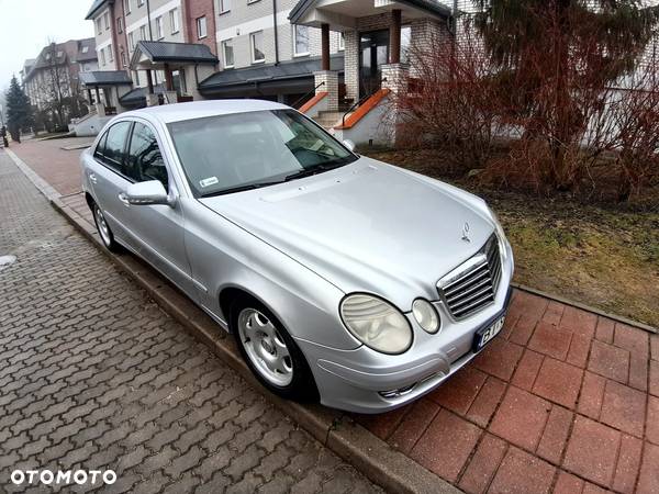 Mercedes-Benz Klasa E 200 CDI Avantgarde - 12