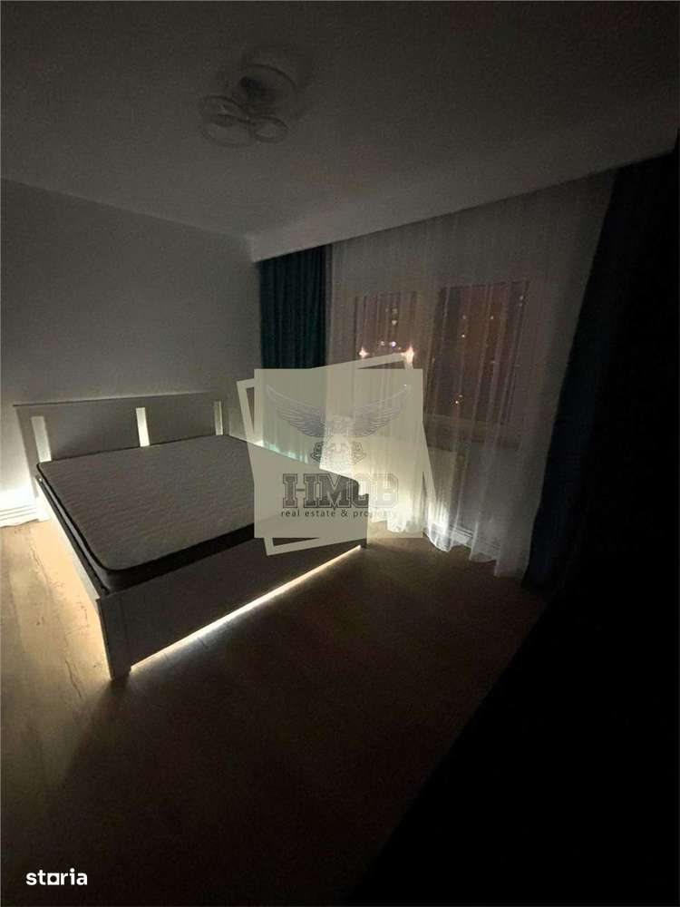 Apartament Renovat 3 camere decomandat 55mp zona Ciresica-3