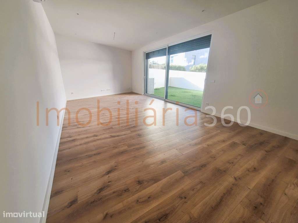 **T2 Senhora do Porto com Terraço** - Grande imagem: 4/22