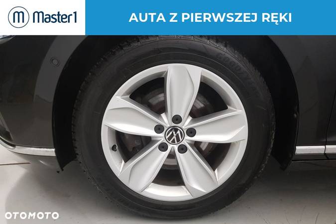 Volkswagen Passat 2.0 TDI Elegance DSG - 15