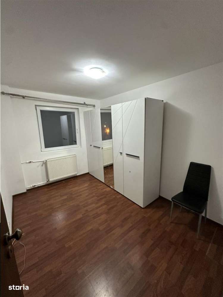 3 camere etaj 1 langa Mall-5