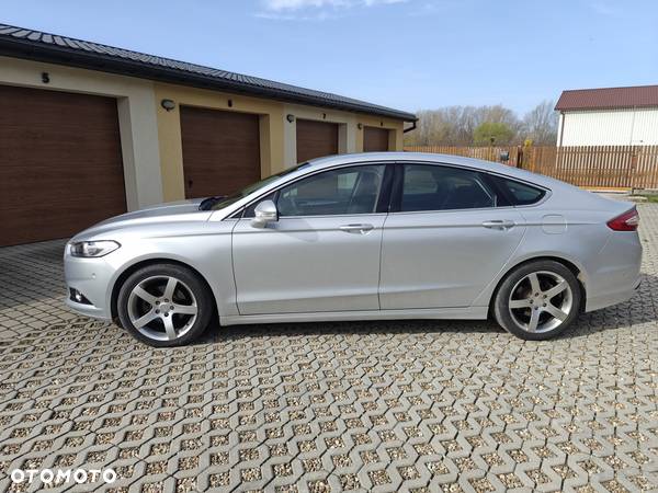 Ford Mondeo 2.0 TDCi Titanium - 3