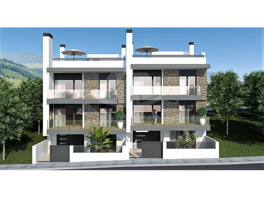 Moradia V4 com piscina e jardim privativo na Urbanização Terraços d...-14