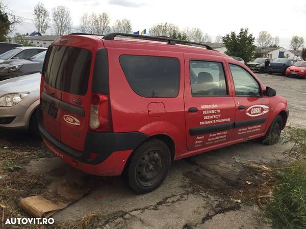 Dezmembrez Dacia Logan MCV  1.5 dci EURO 4 - 3