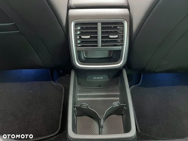 Skoda Octavia Combi Selection 1.5 TSI m-HEV 110 kW DSG, przebieg 3 tys.km
