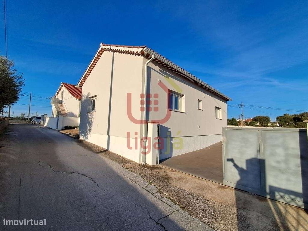 Moradia Térrea T3, Fátima!-19