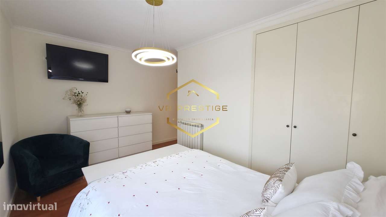 Apartamento T2 com Garagem, Arrumos e Excelente Localização – Póvoa de-8