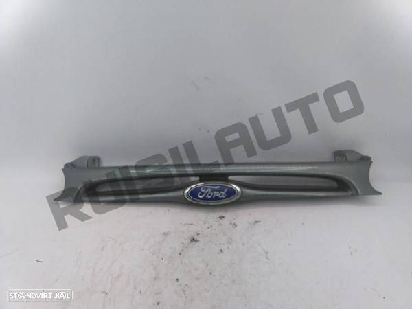 Grelha Frente Principal  Ford Mondeo I [1992_1996] 1.8 Td - 1