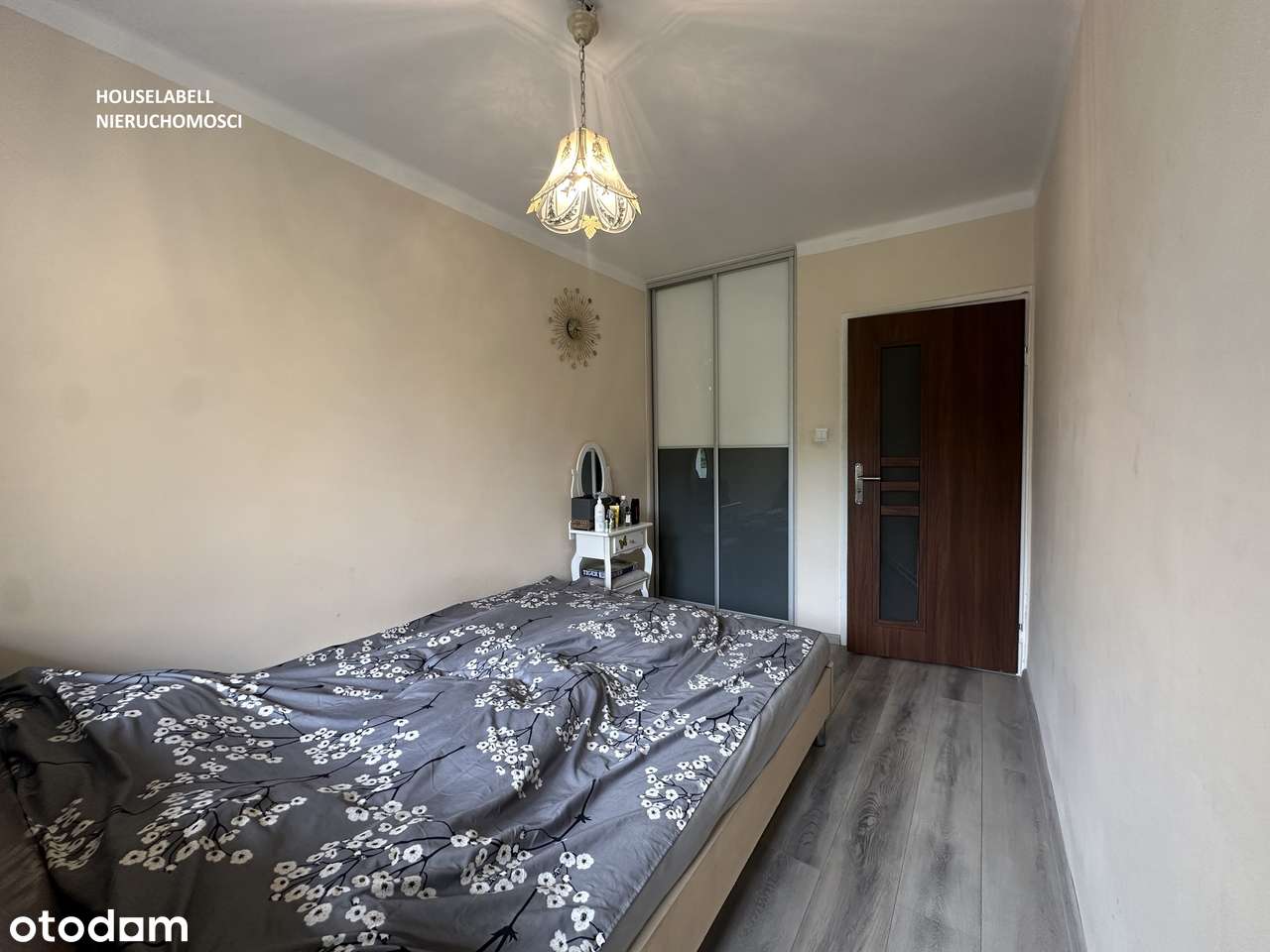Klimatyczne mieszkanie w sercu Michałkowic-dwa pokoje,duży balkon-6