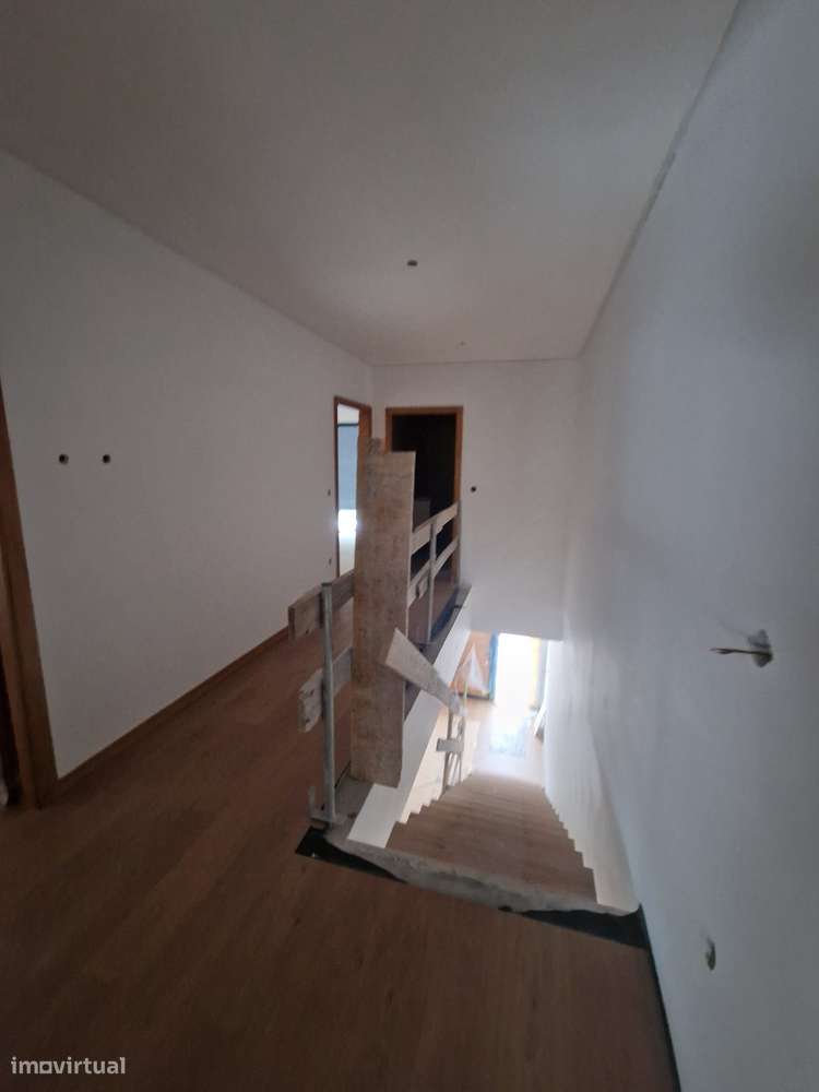 Magníficas moradias T3 novas em Lobão - Grande imagem: 5/16