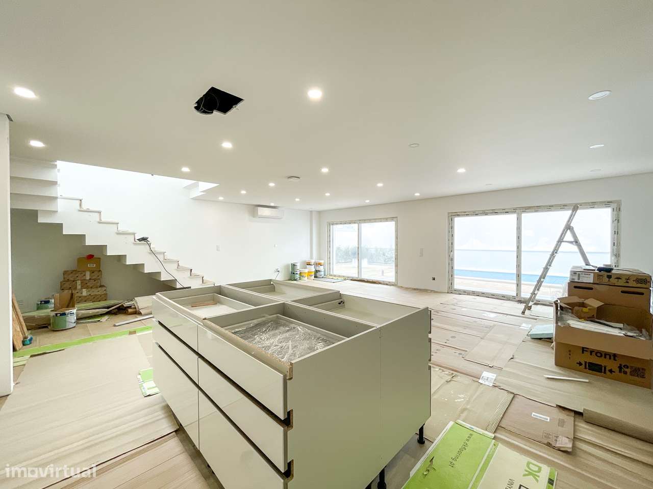 Moradia T4 com Piscina - Santa Iria de Azoia (Bairro da Salvação)-19