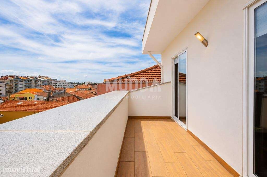 Apartamento T3 Duplex  no coração de Ovar – conforto, espaço e localiz-22