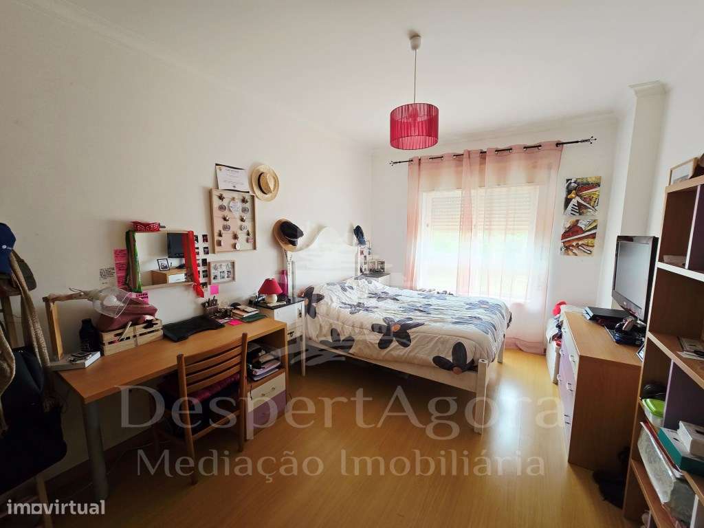 T3 Duplex em Casais Castelos-8
