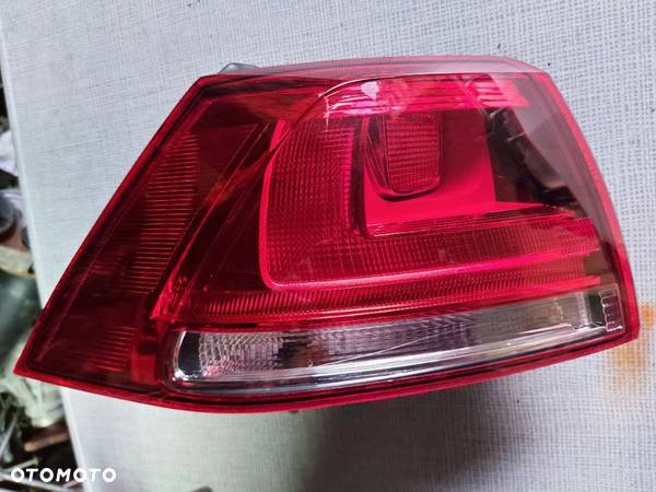 LAMPA TYLNA LEWA VW GOLF VII HATCHBACK 5G0945095M - 1