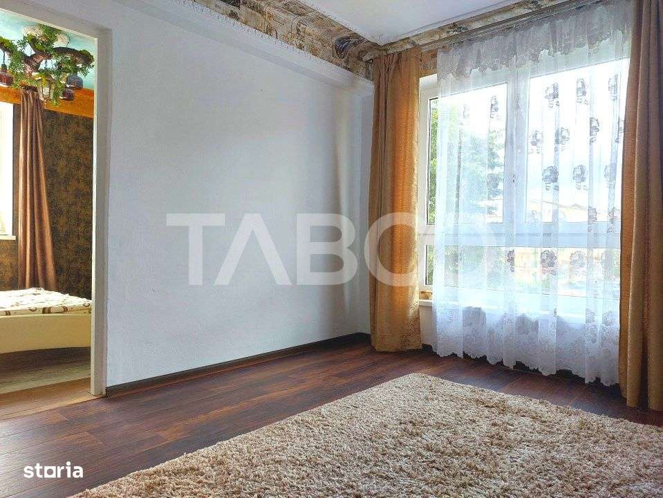 Apartament de vanzare 41 mp 2 camere etaj 2 balcon Cisnadie - Imagine principală: 2/13