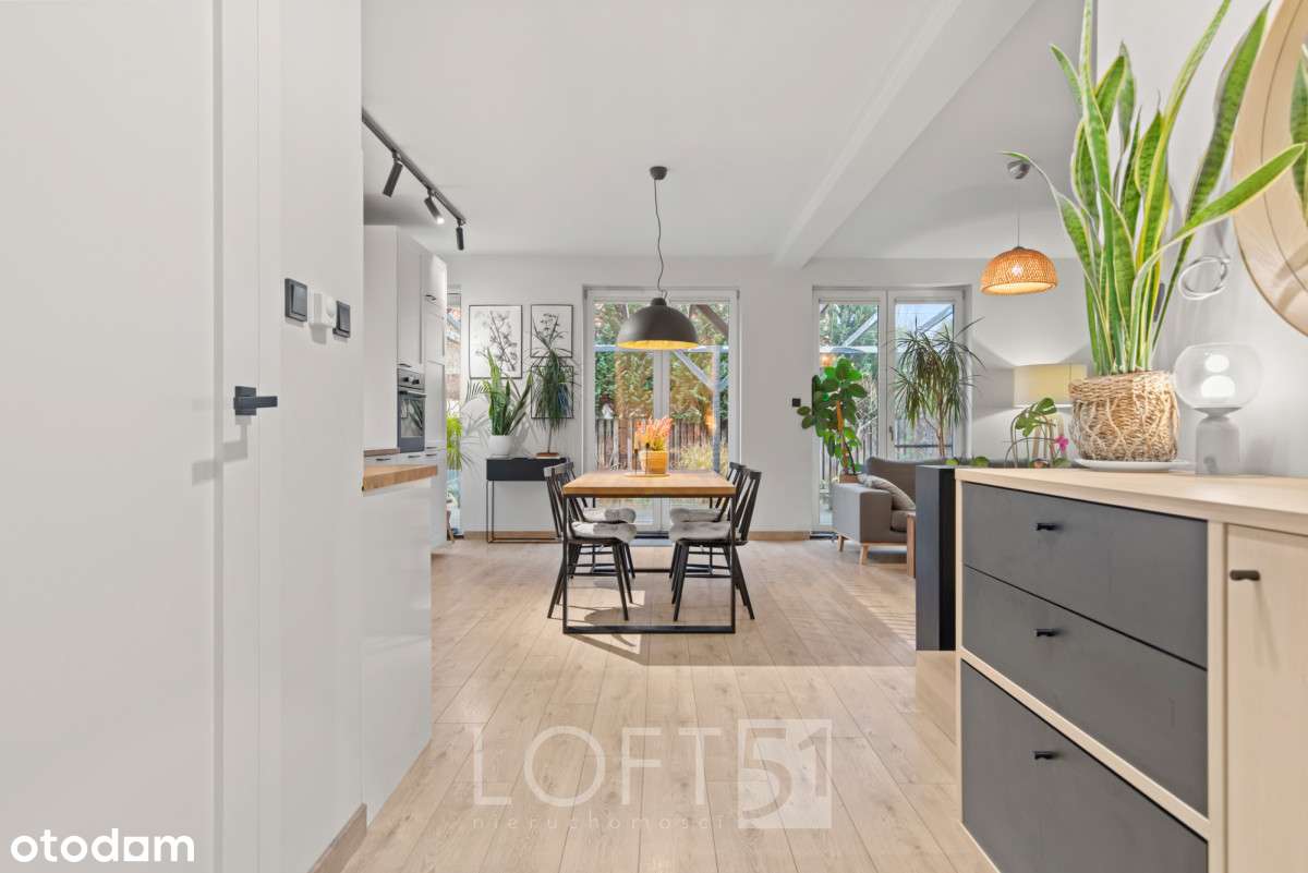 Dom w otoczeniu natury z dużą działką-5