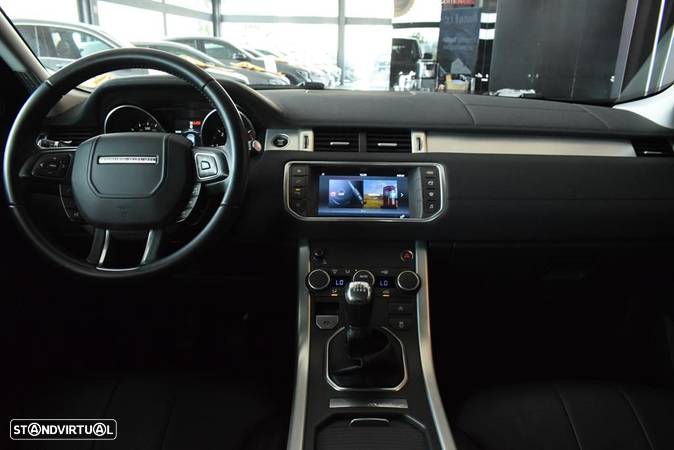 Land Rover Range Rover Evoque 2.0 eD4 SE Dynamic - 35