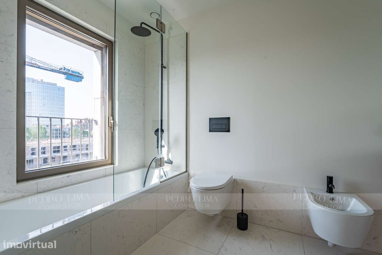 Duplex T4 com Terraços privativos * junto ao estádio do Dragão-28