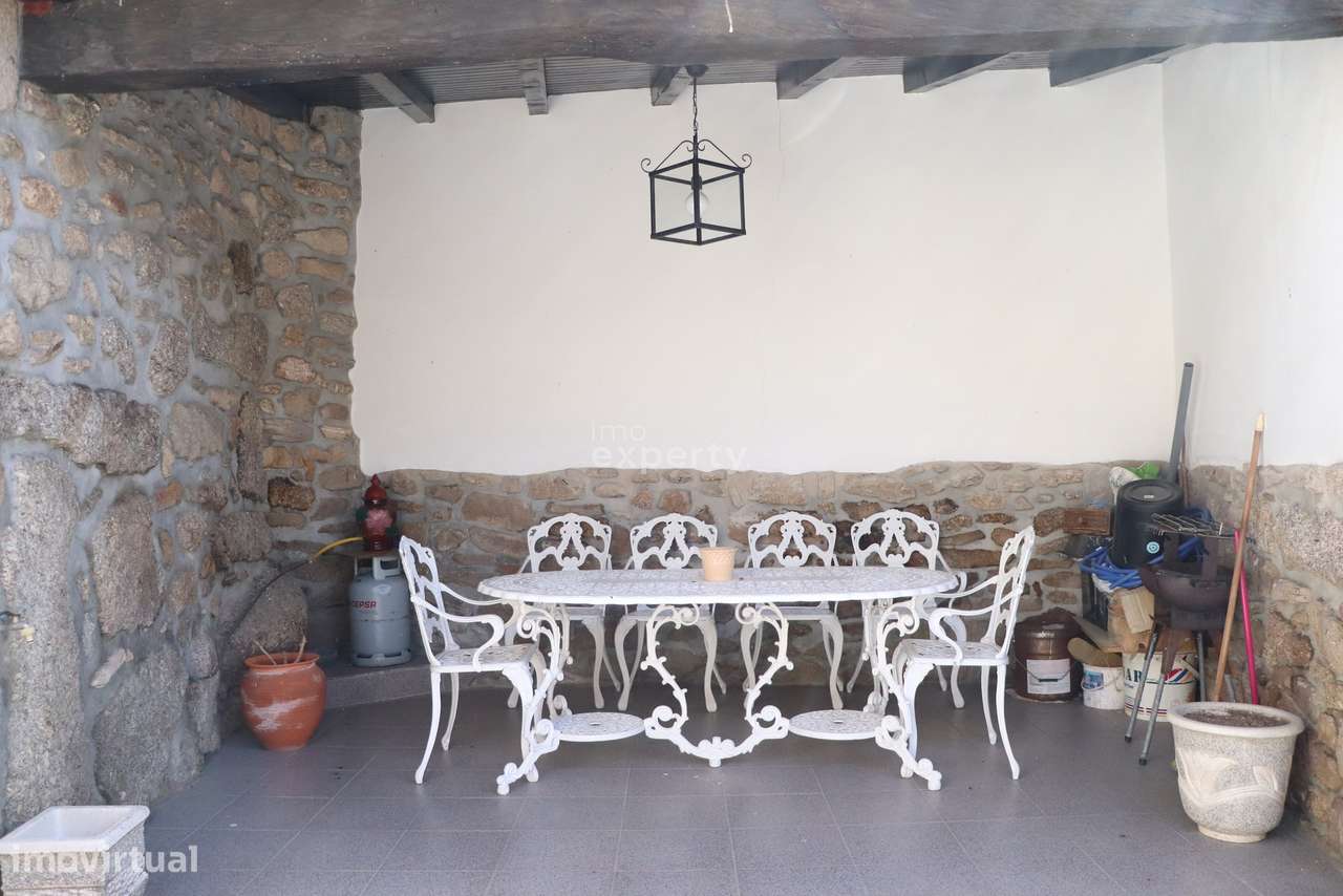 Moradia em S. Pedro do Rio Seco, Guarda-8