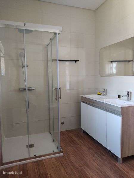 Andar Moradia T3 R/C Renovado (100m2). Equipado &climatizado. - Grande imagem: 4/7