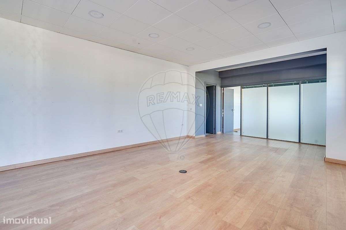 Loja  para arrendamento - Grande imagem: 5/33