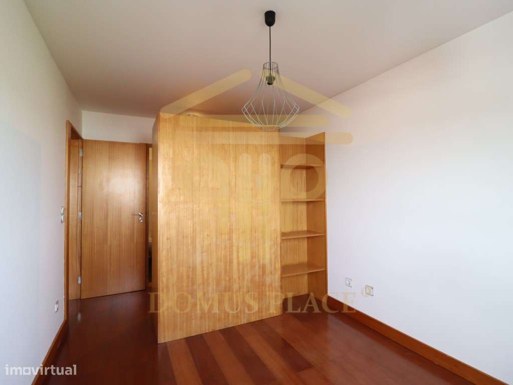 APARTAMENTO T2 COM ELEGÂNCIA, LUZ E LOCALIZAÇÃO PRIVILEGIADA | LEÇA...-12