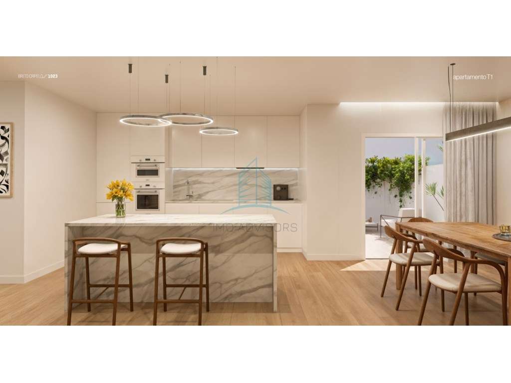 T2 com Varanda 25m2-21