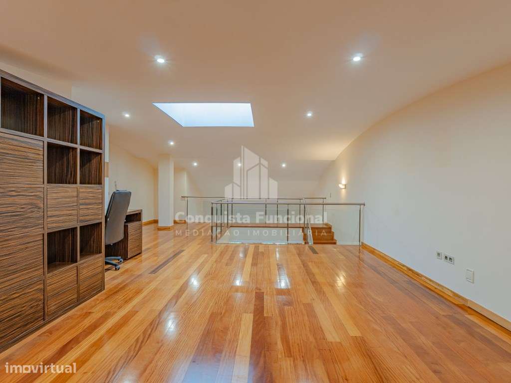 Duplex T2+1 nas Devesas | Totalmente equipado, mobilado e pronto a ...-14