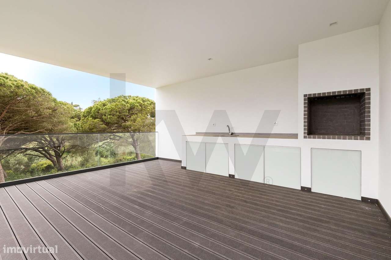 Moradia de arquitetura contemporânea em Cascais com 5 suites para vend-45