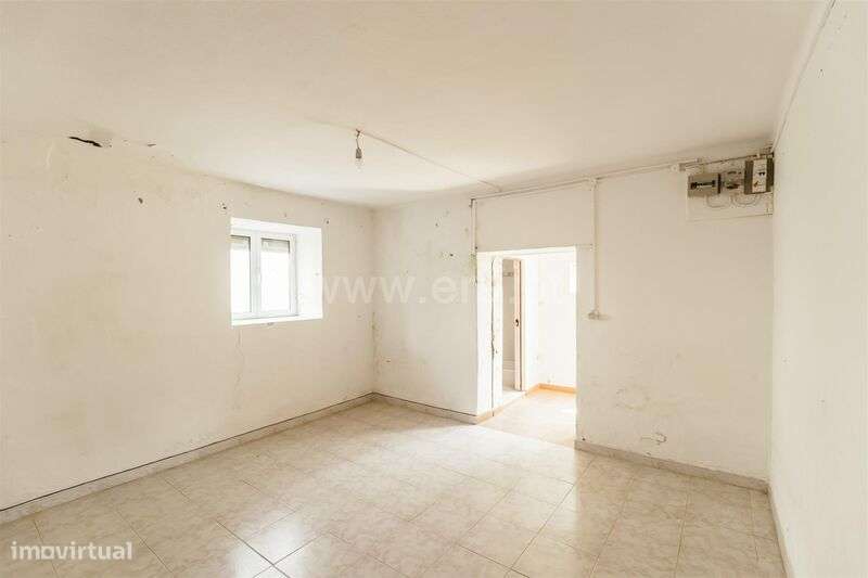 Prédio T5 / Covilhã, Tortosendo - Grande imagem: 4/16