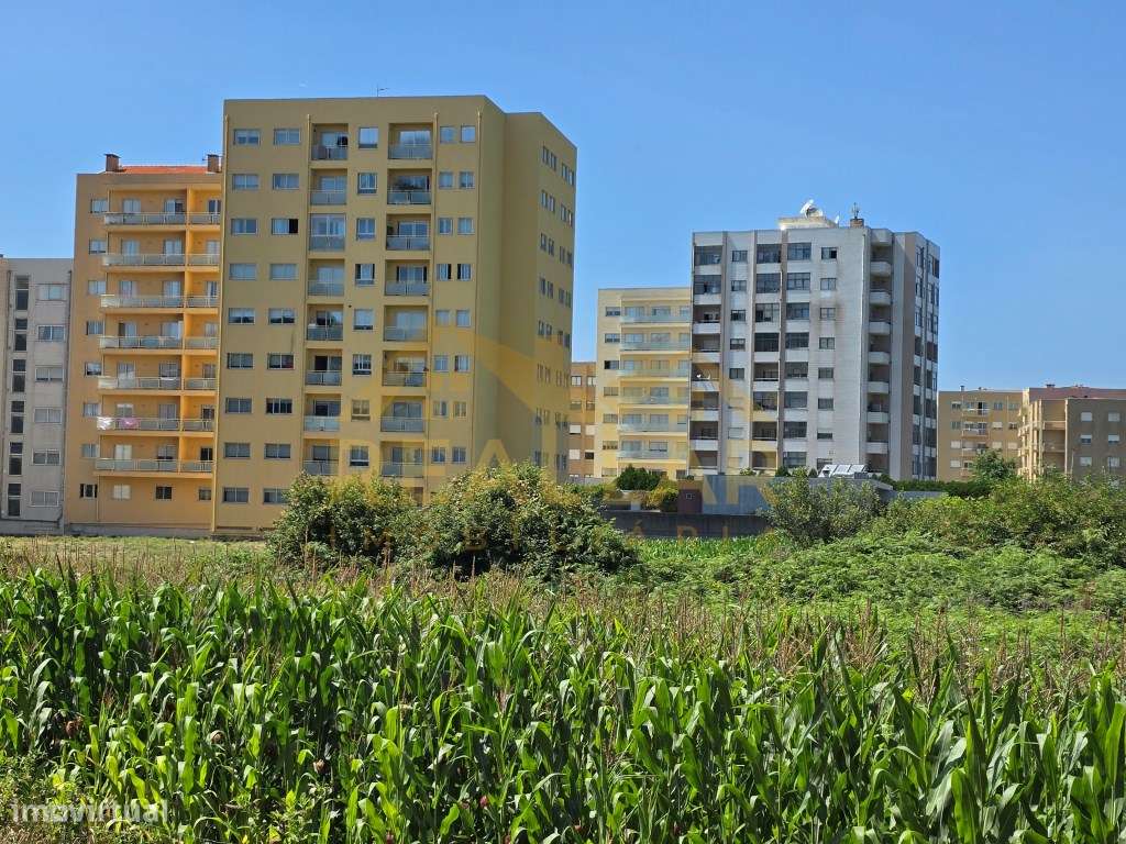 Excelente Oportunidade de Investimento: Terreno para Construção em ...-8