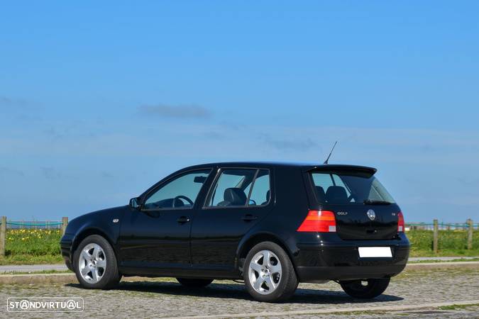 VW Golf 1.9 TDi Highline - 5