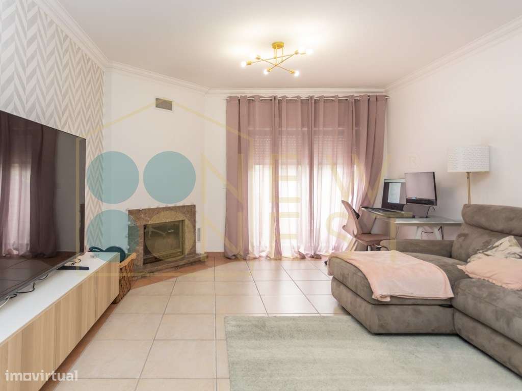 Apartamento T2 no Monte Belo Norte | 107,60 m² com lareira e varand...-11