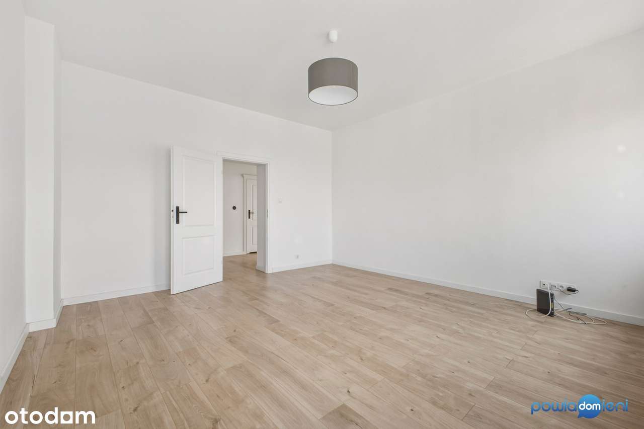 Słoneczne mieszkanie po generalnym remoncie-12