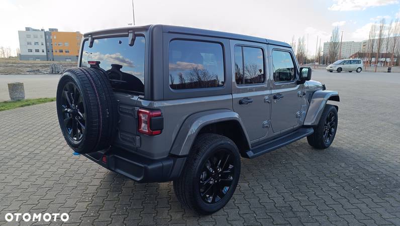 Jeep Wrangler Unlimited 2.0 Turbo PHEV 4xe Sahara - 3