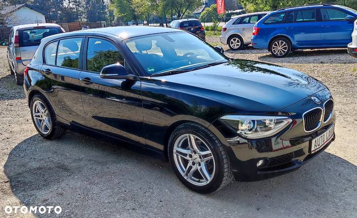 BMW Seria 1 116i - 23